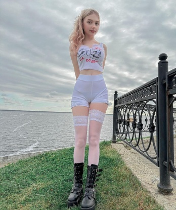 Анкета проститутки Жанна - город Павловск, 18 лет, №10255